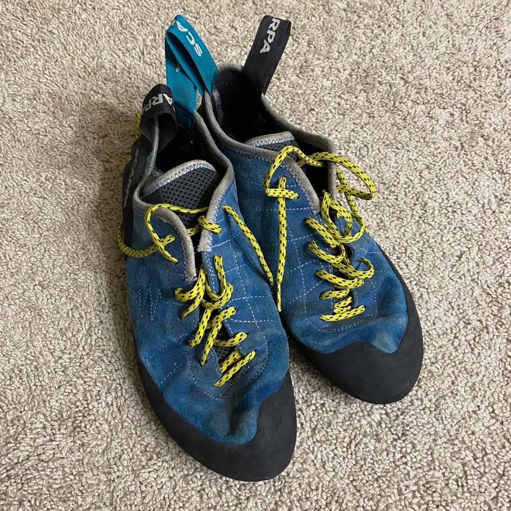 Scarpa Helix Climbing Shoes - Men’s